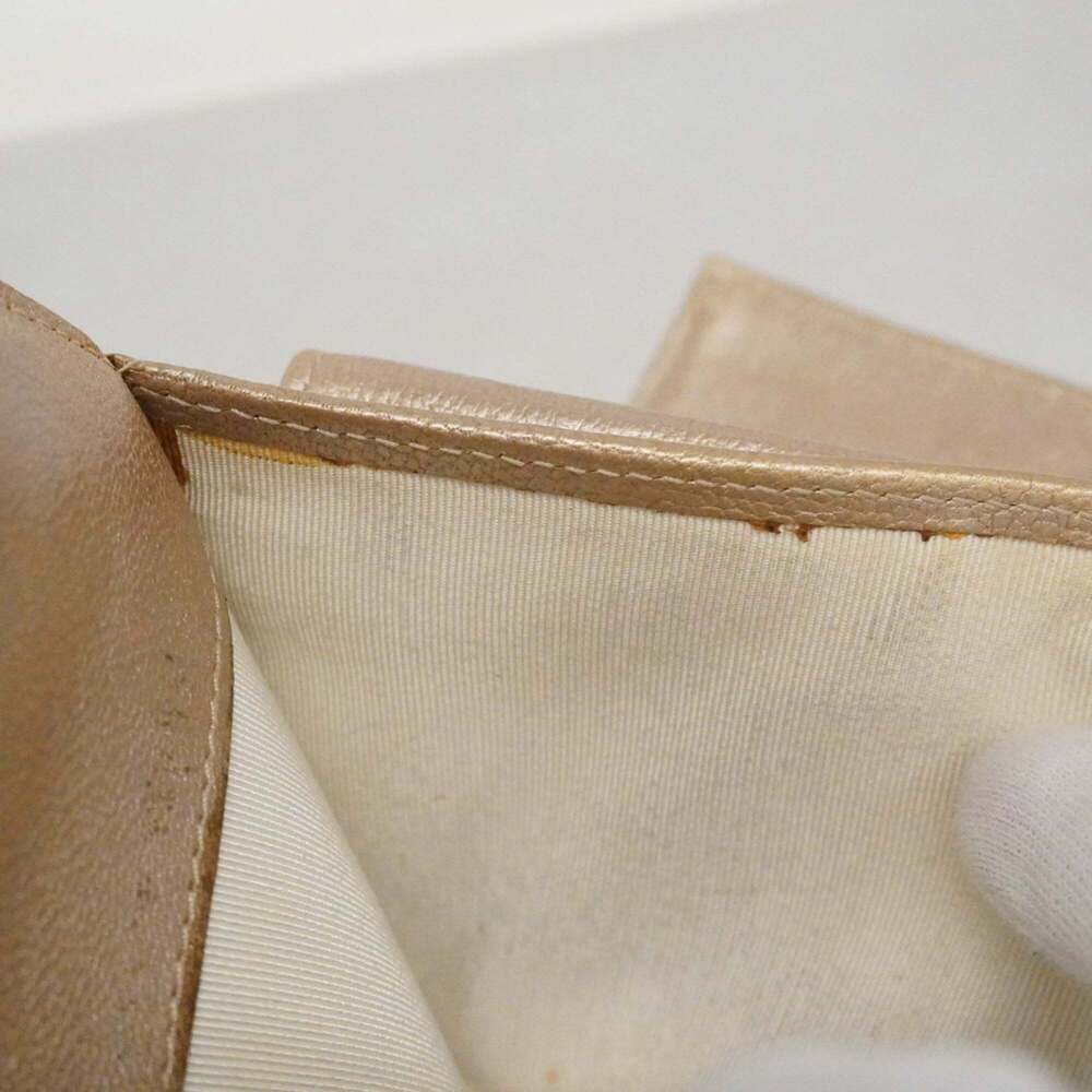 CHANEL Gray Leather Wallet - Picture 12 of 16